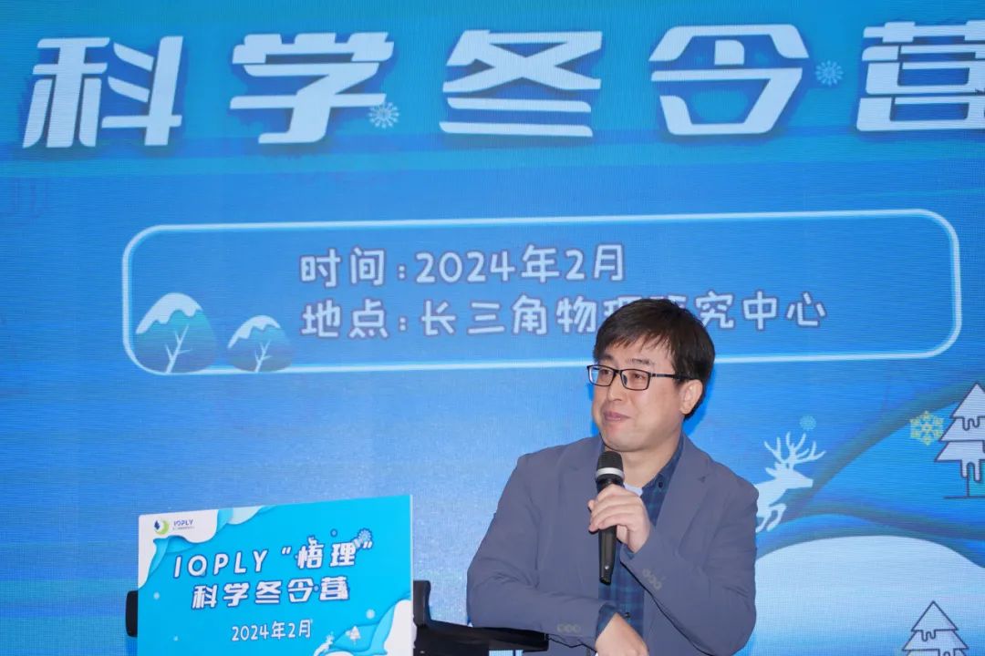 1716369000705025392.jpg 640 (1).jpg